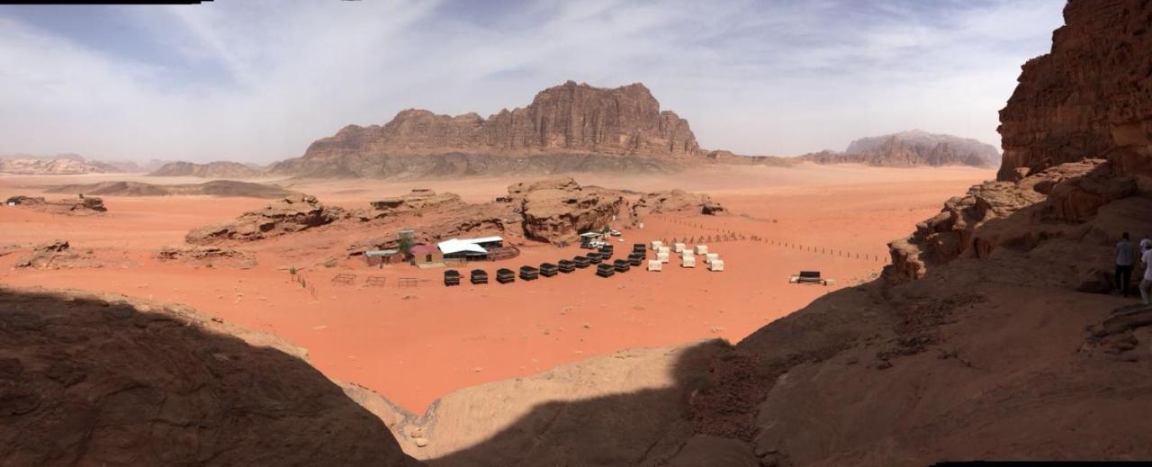 Rainbow Camp Hotel Wadi Rum Exterior photo