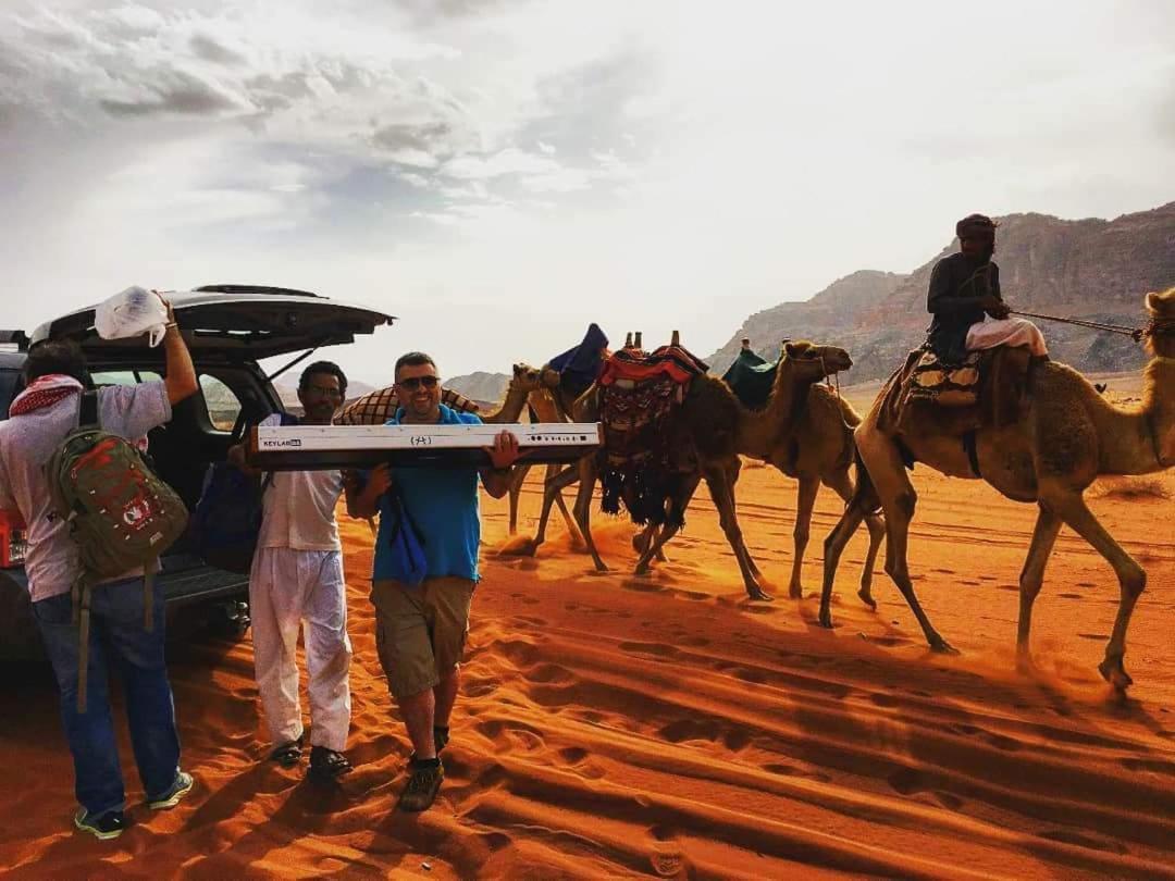 Rainbow Camp Hotel Wadi Rum Exterior photo