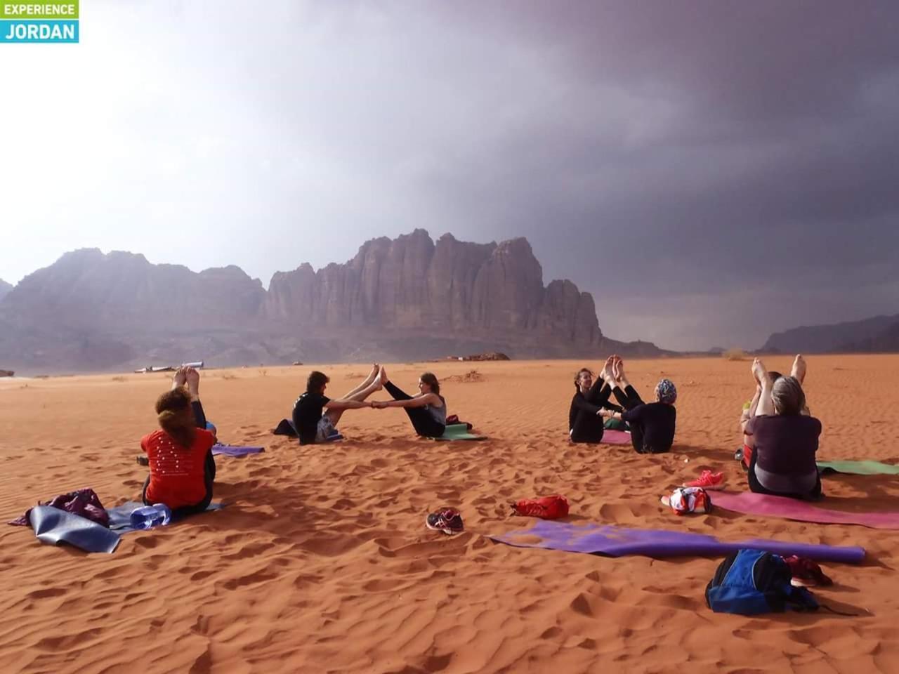 Rainbow Camp Hotel Wadi Rum Exterior photo