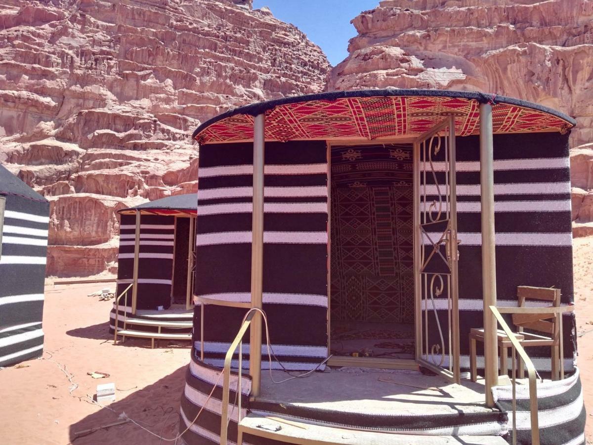 Rainbow Camp Hotel Wadi Rum Exterior photo