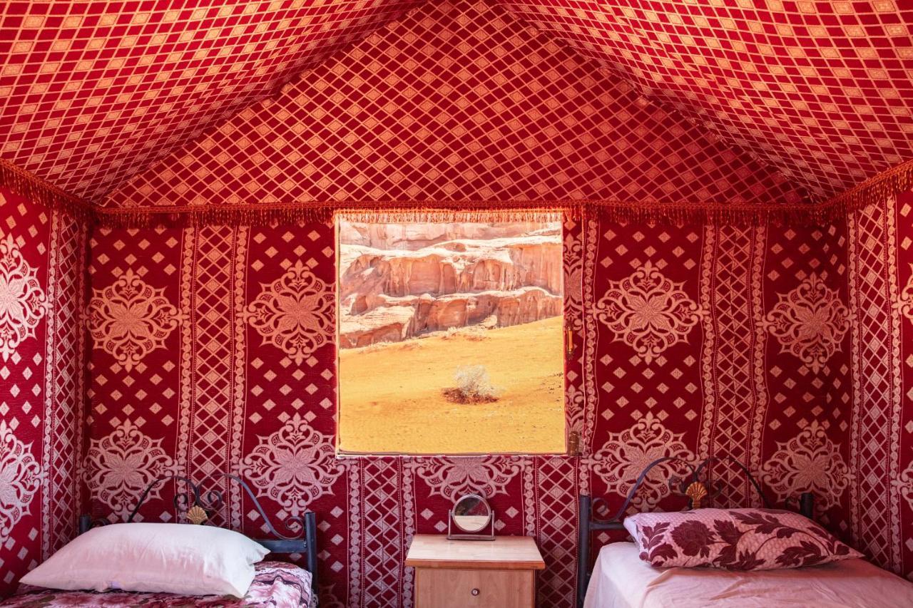 Rainbow Camp Hotel Wadi Rum Exterior photo