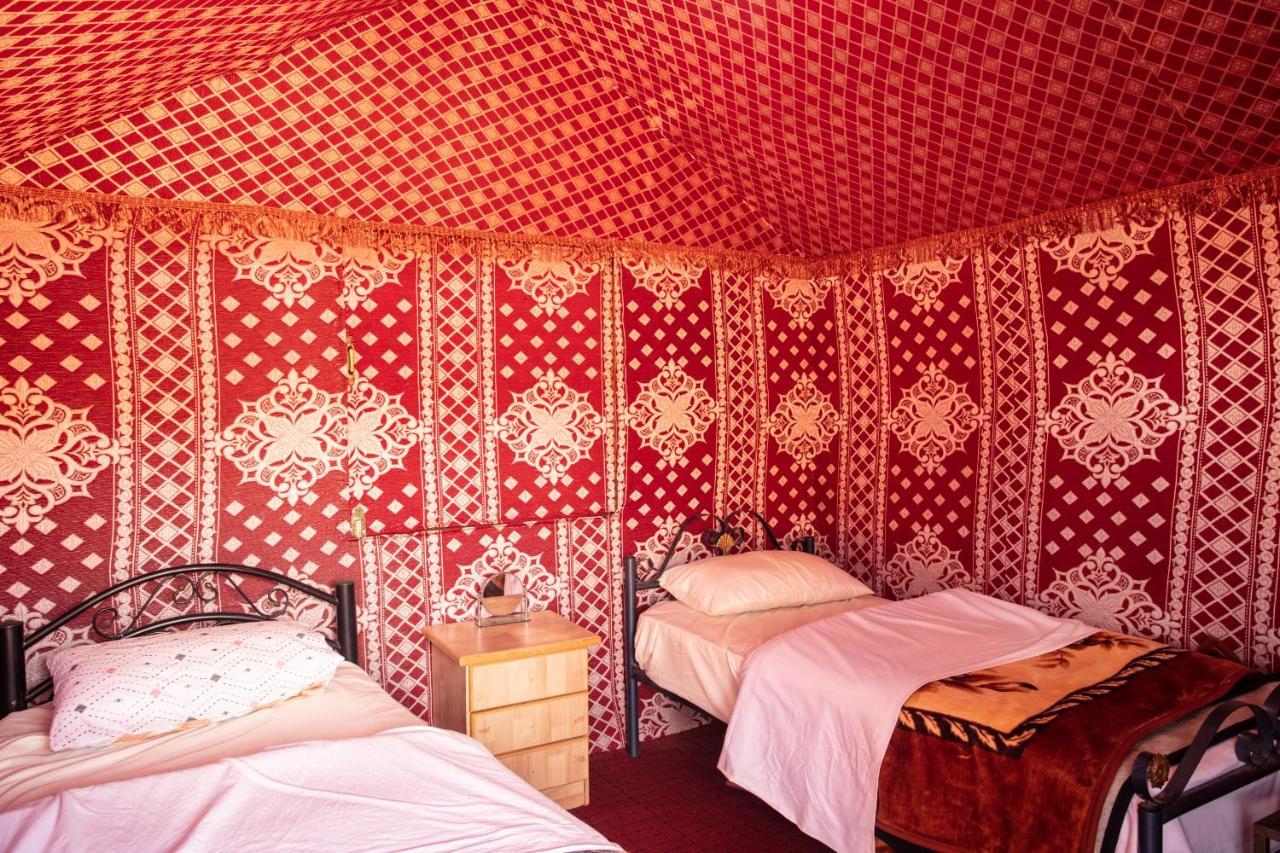 Rainbow Camp Hotel Wadi Rum Exterior photo